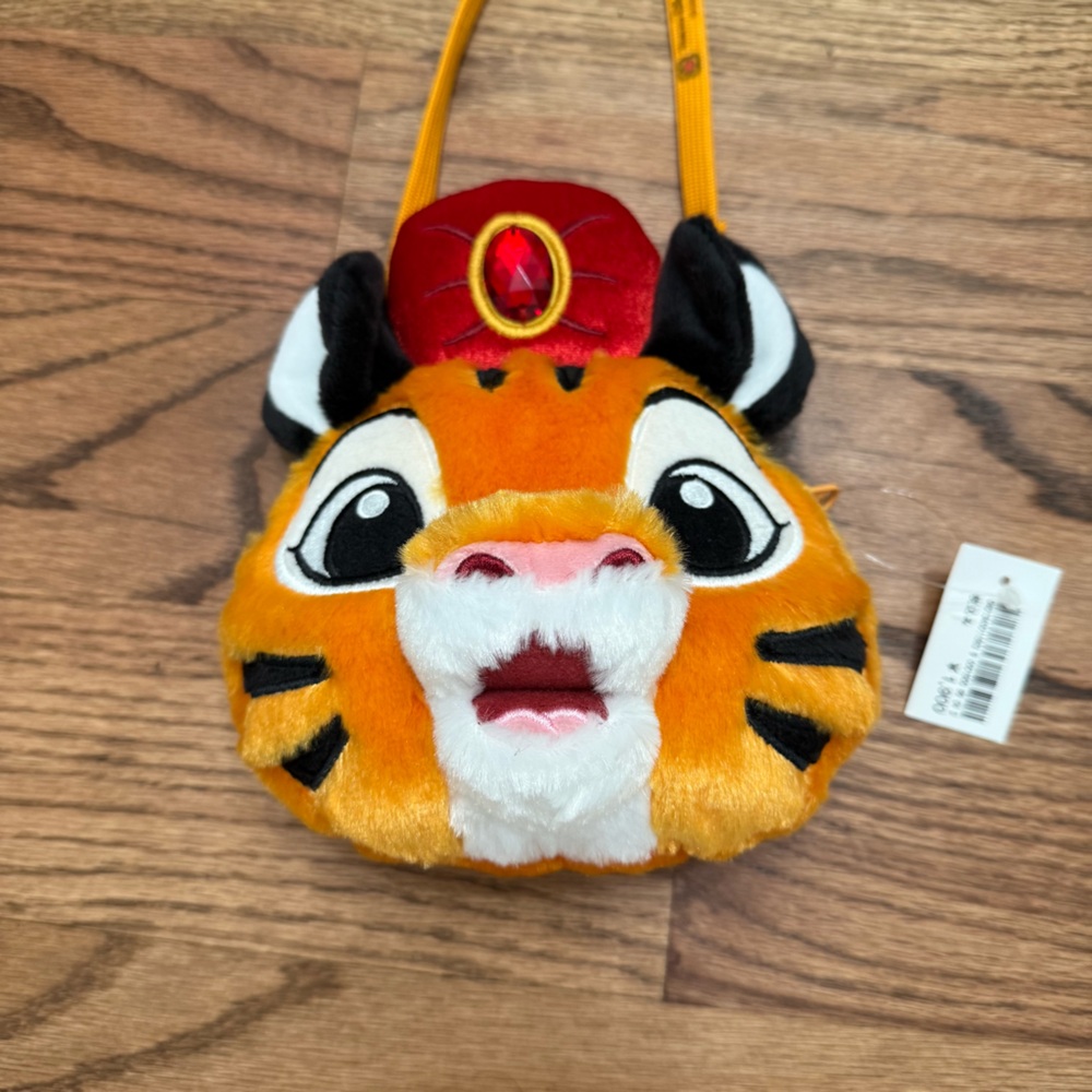 Disney Disneyland Tokyo Chandu Sindbad Tiger Plush Pass Case Small Shoulder Bag